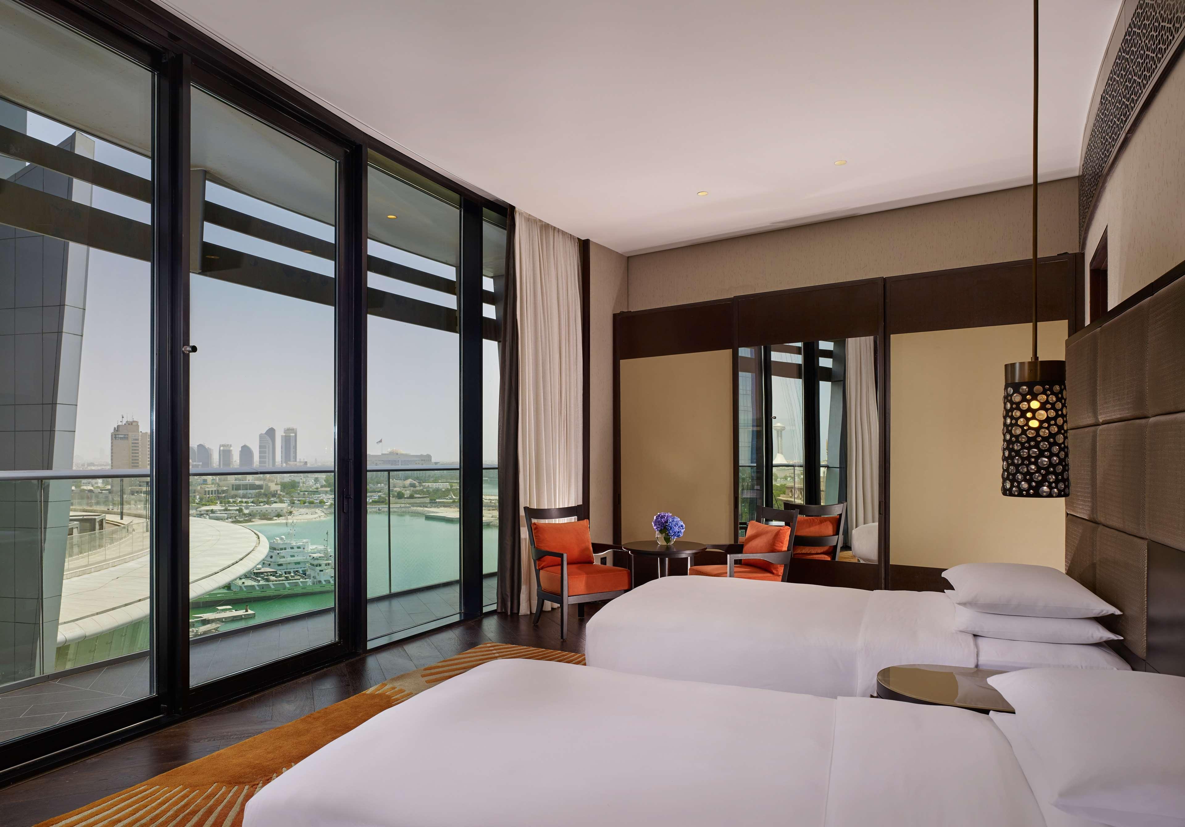 Grand Hyatt Abu Dhabi Hotel & Residences Emirates Pearl Exterior foto